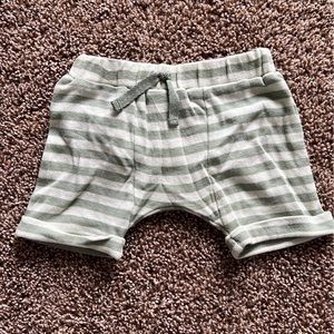 Kate Quinn Shorts | 0-3M